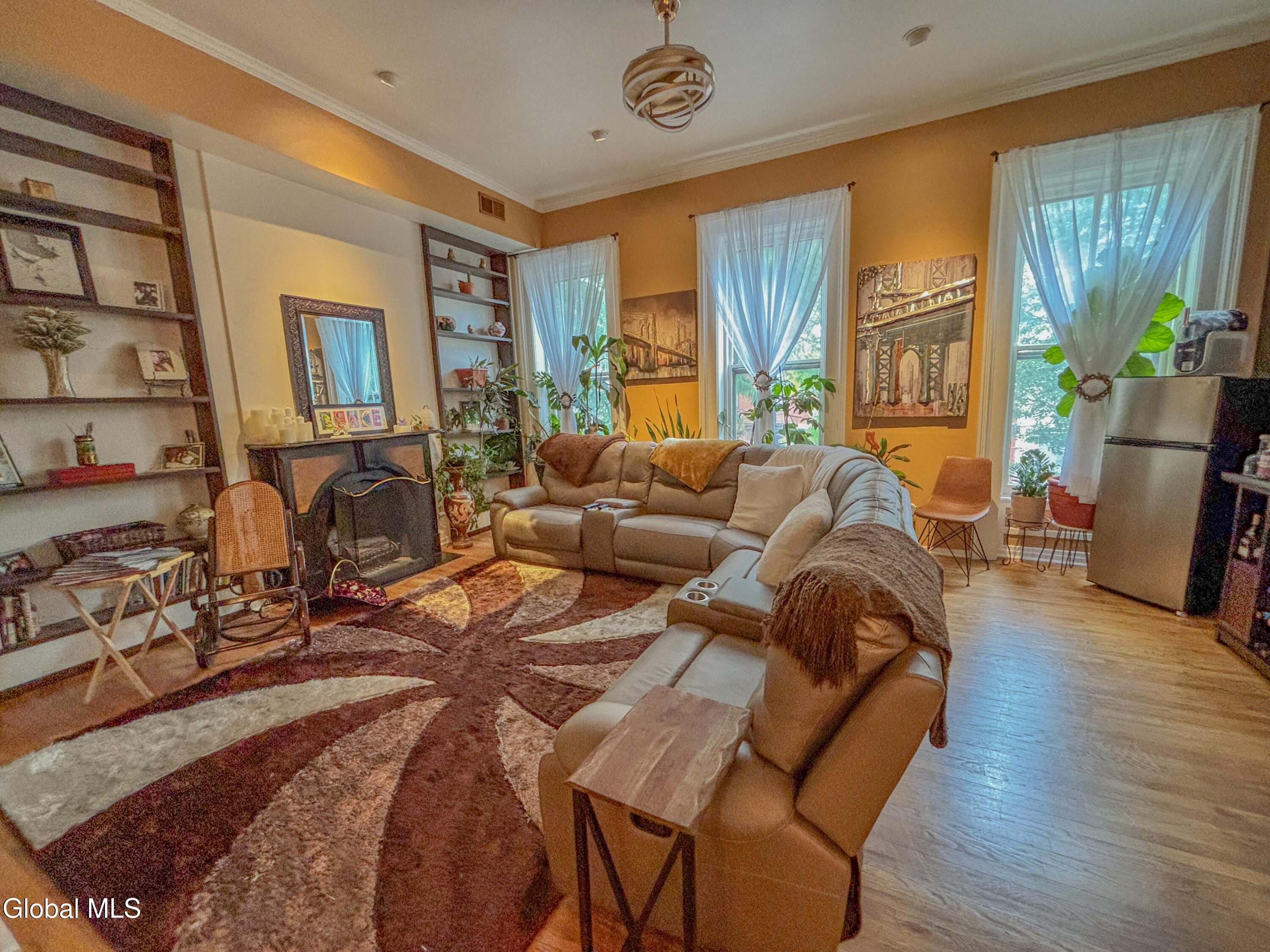 149 Lancaster Street Albany NY 12210