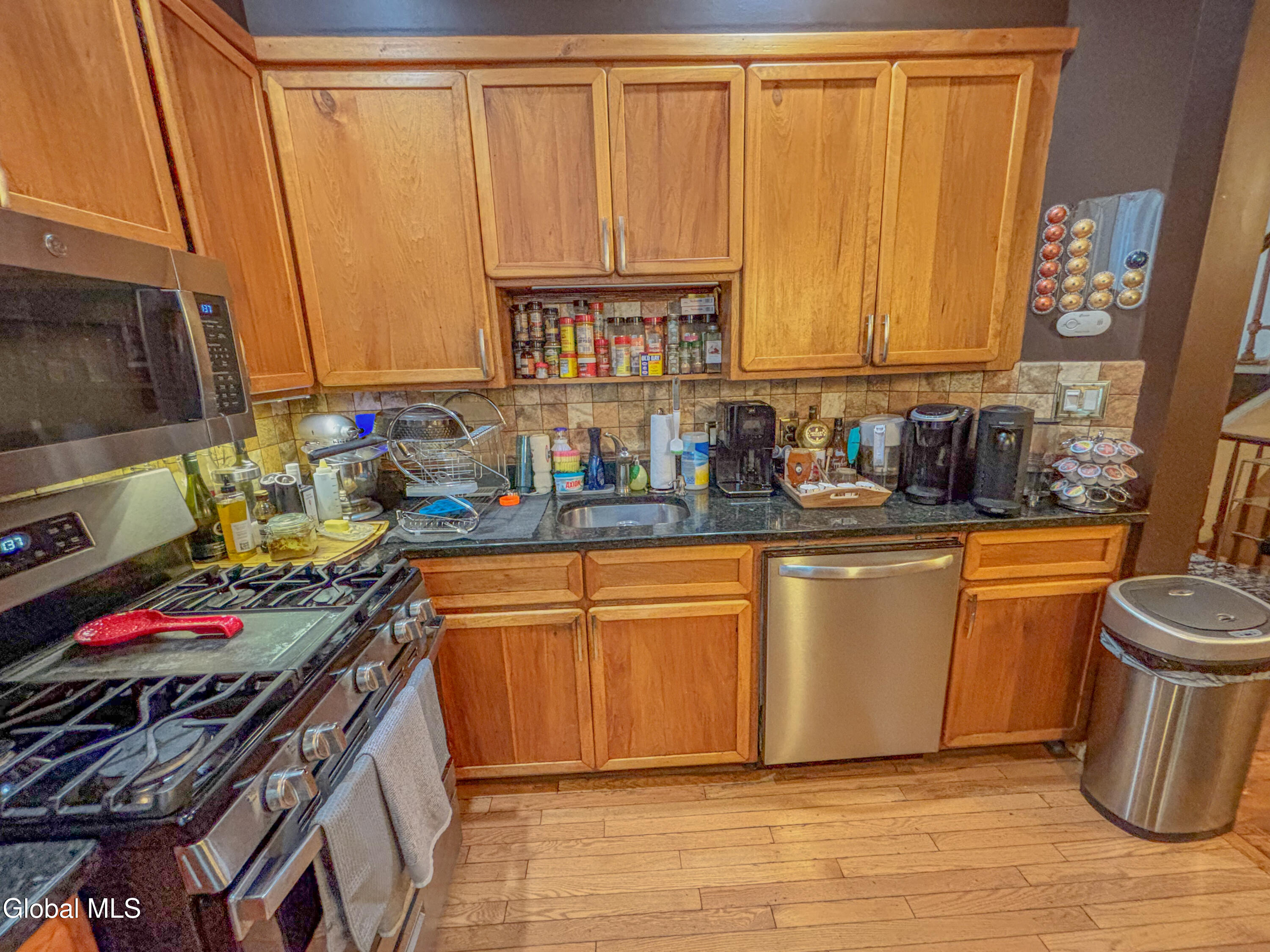 149 Lancaster Street Albany NY 12210