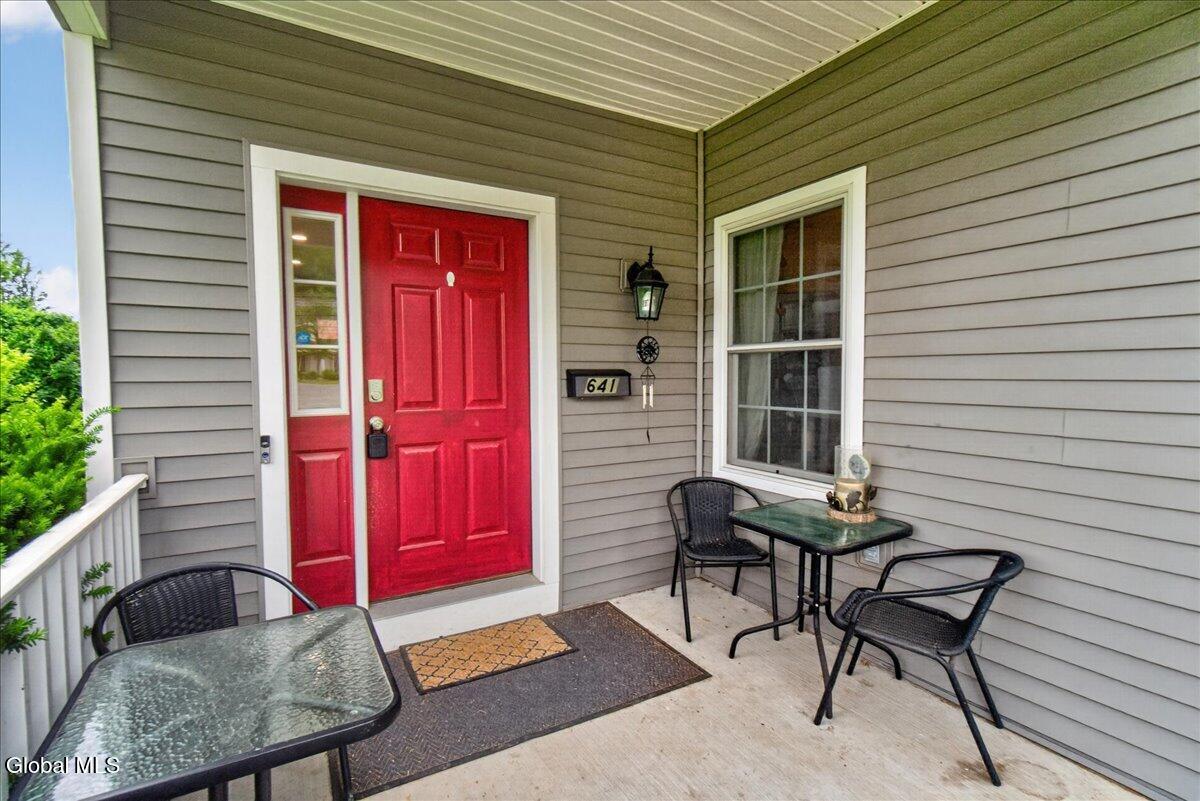 641 Mohawk Avenue Schenectady NY 12302
