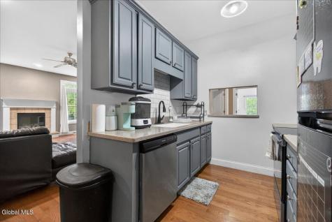 641 Mohawk Avenue Schenectady NY 12302