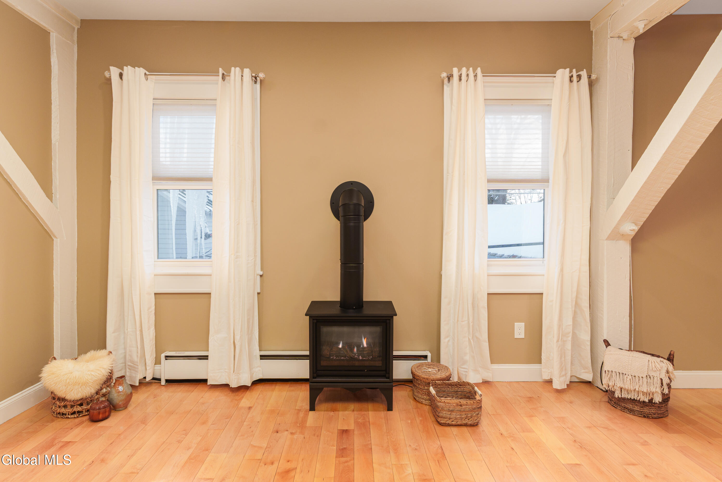 37 Clark Street Saratoga Springs NY 12866