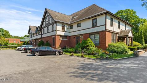 37 Clark Street Saratoga Springs NY 12866