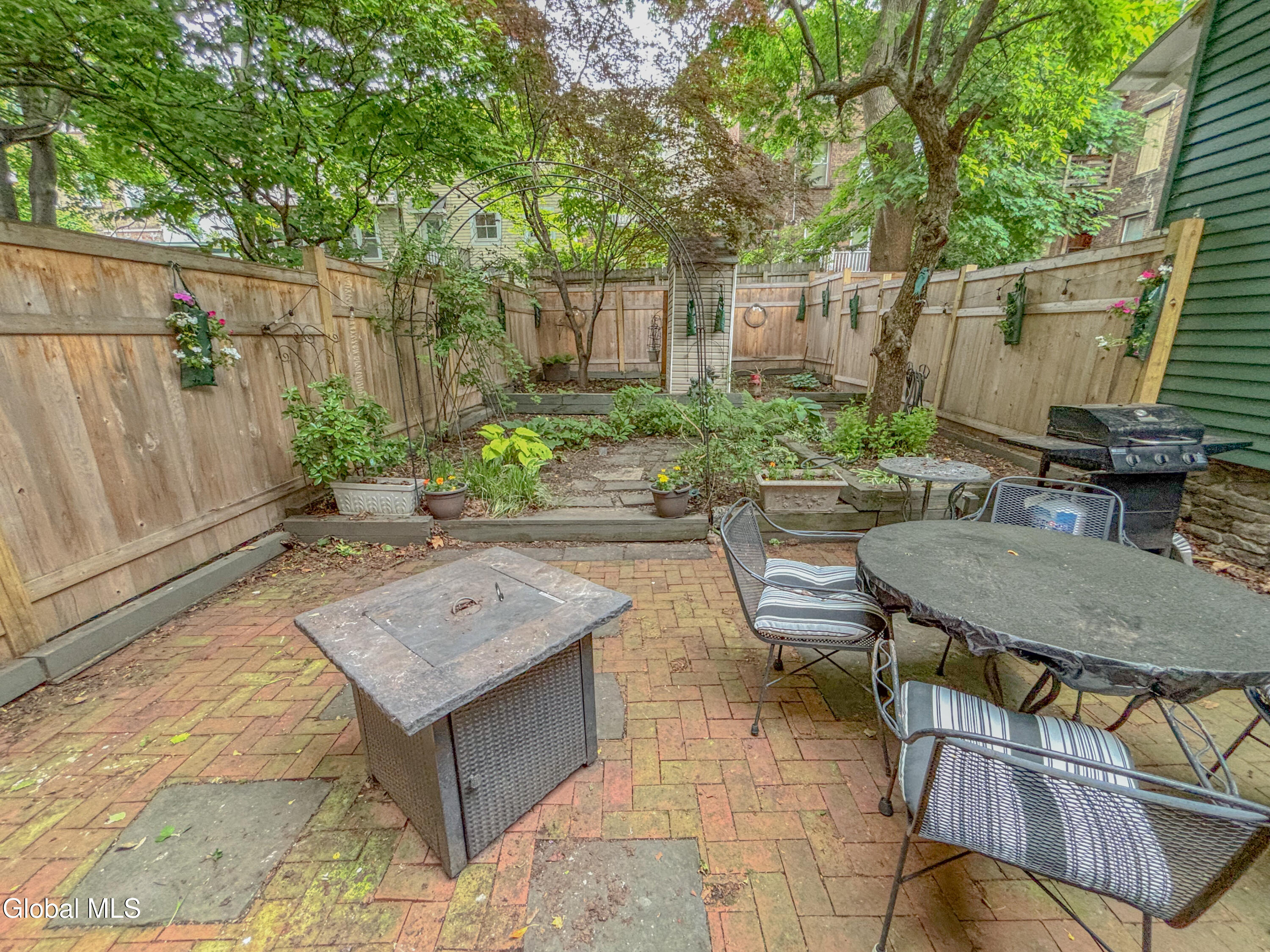 149 Lancaster Street Albany NY 12210