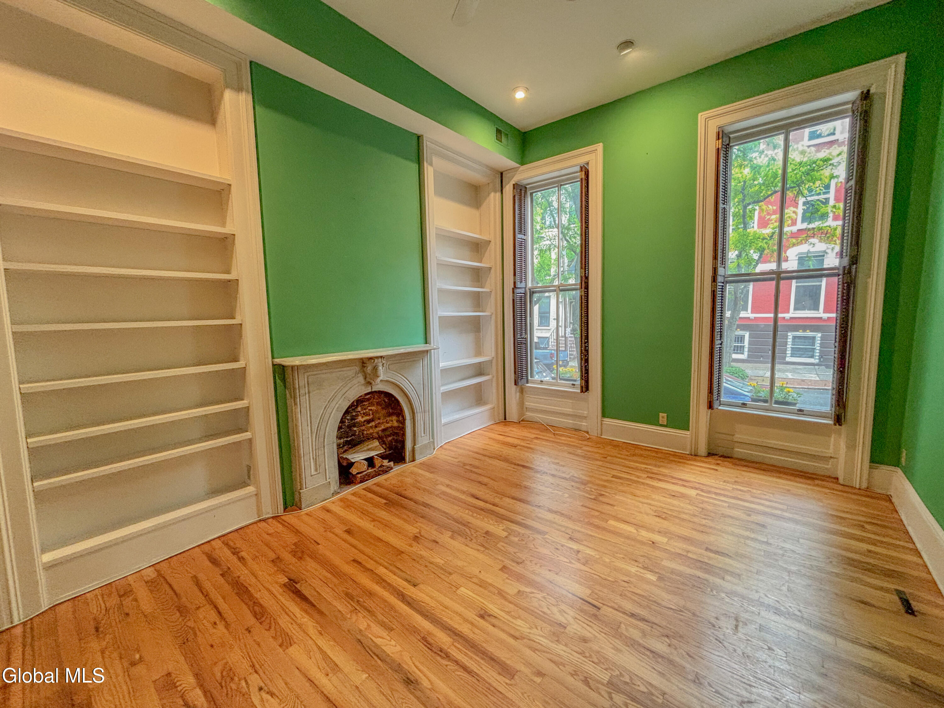 149 Lancaster Street Albany NY 12210