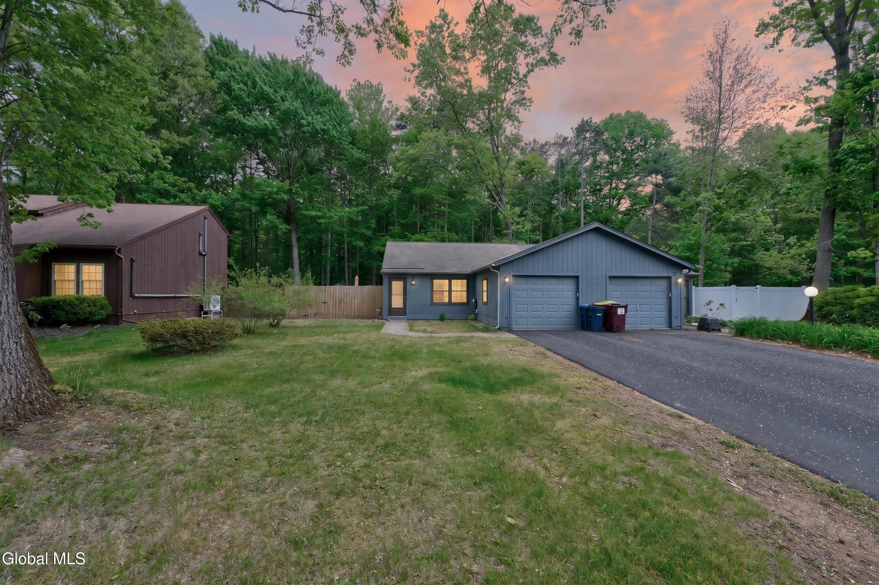 85 Wake Robin Road Malta NY 12020