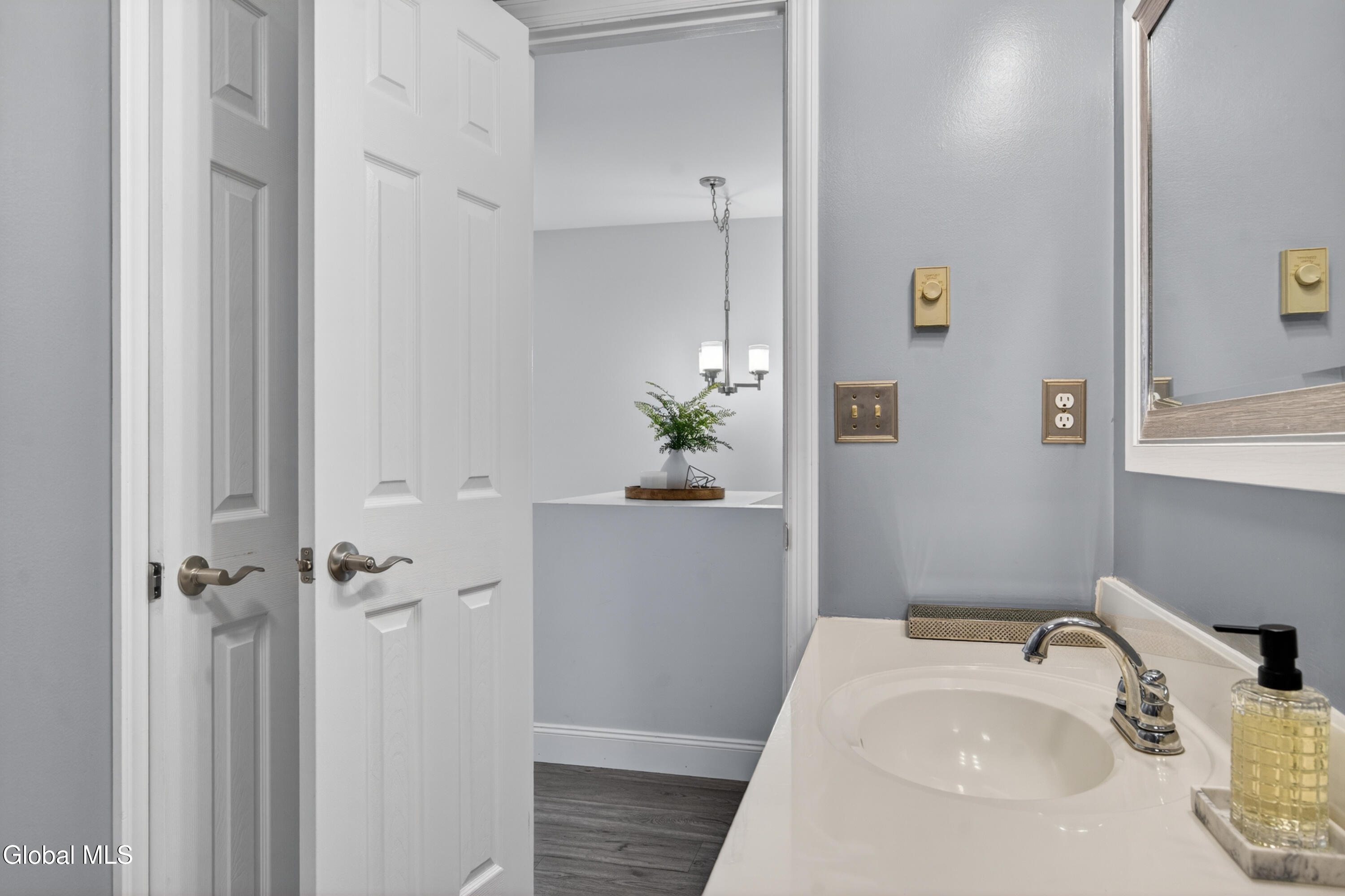 25 Clubhouse Drive Saratoga Springs NY 12866