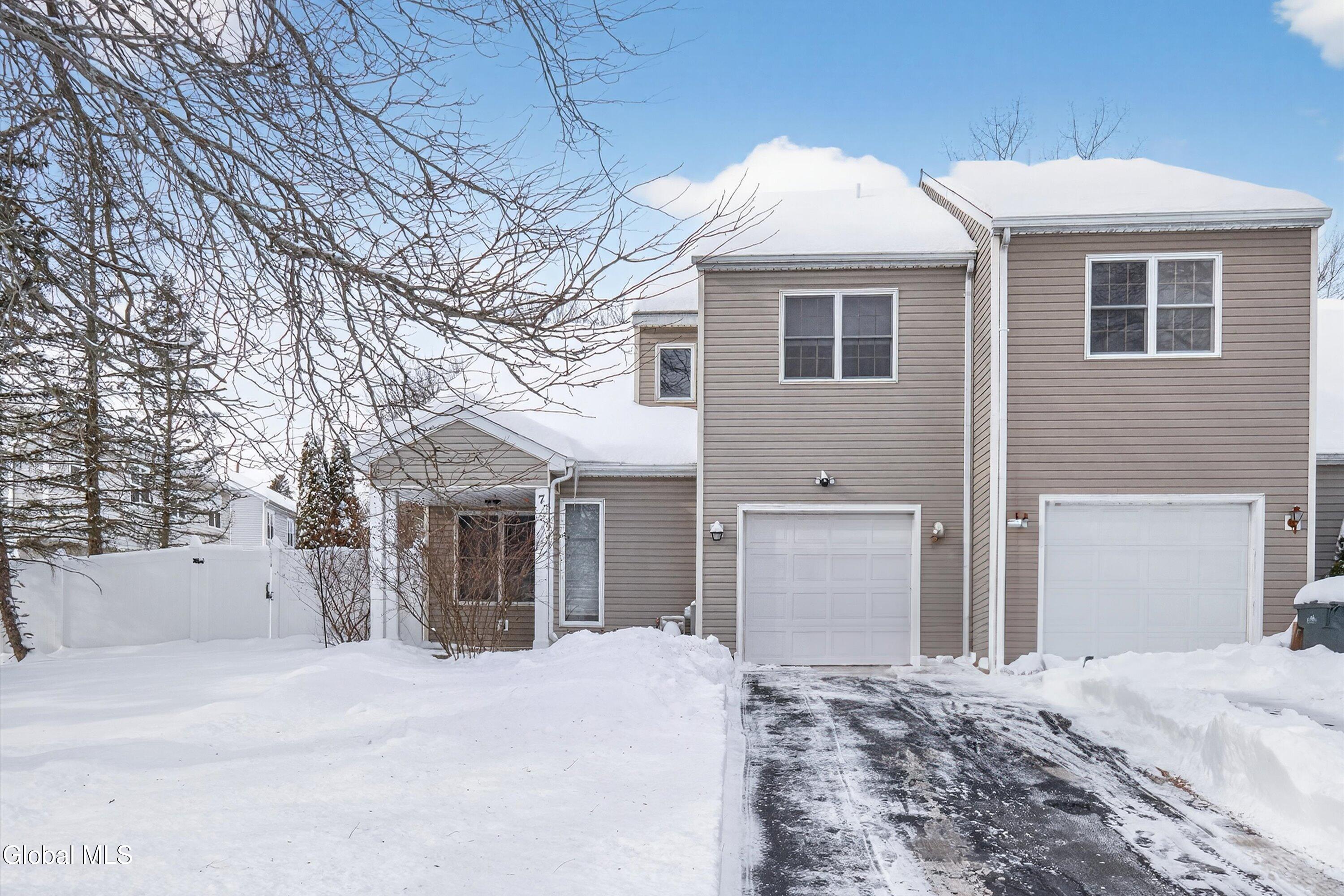 7 Cindy Way Cohoes NY 12047