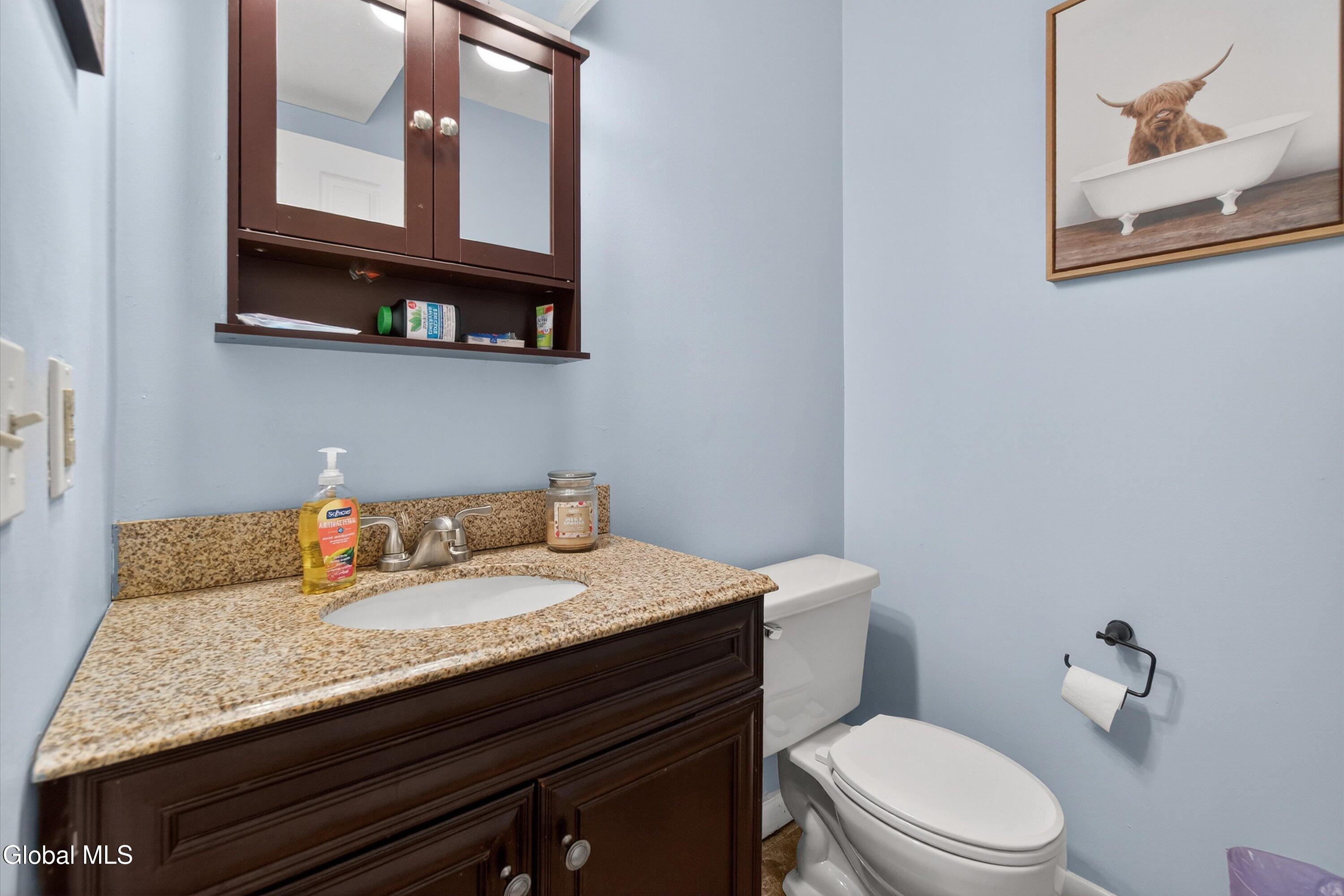 7 Cindy Way Cohoes NY 12047