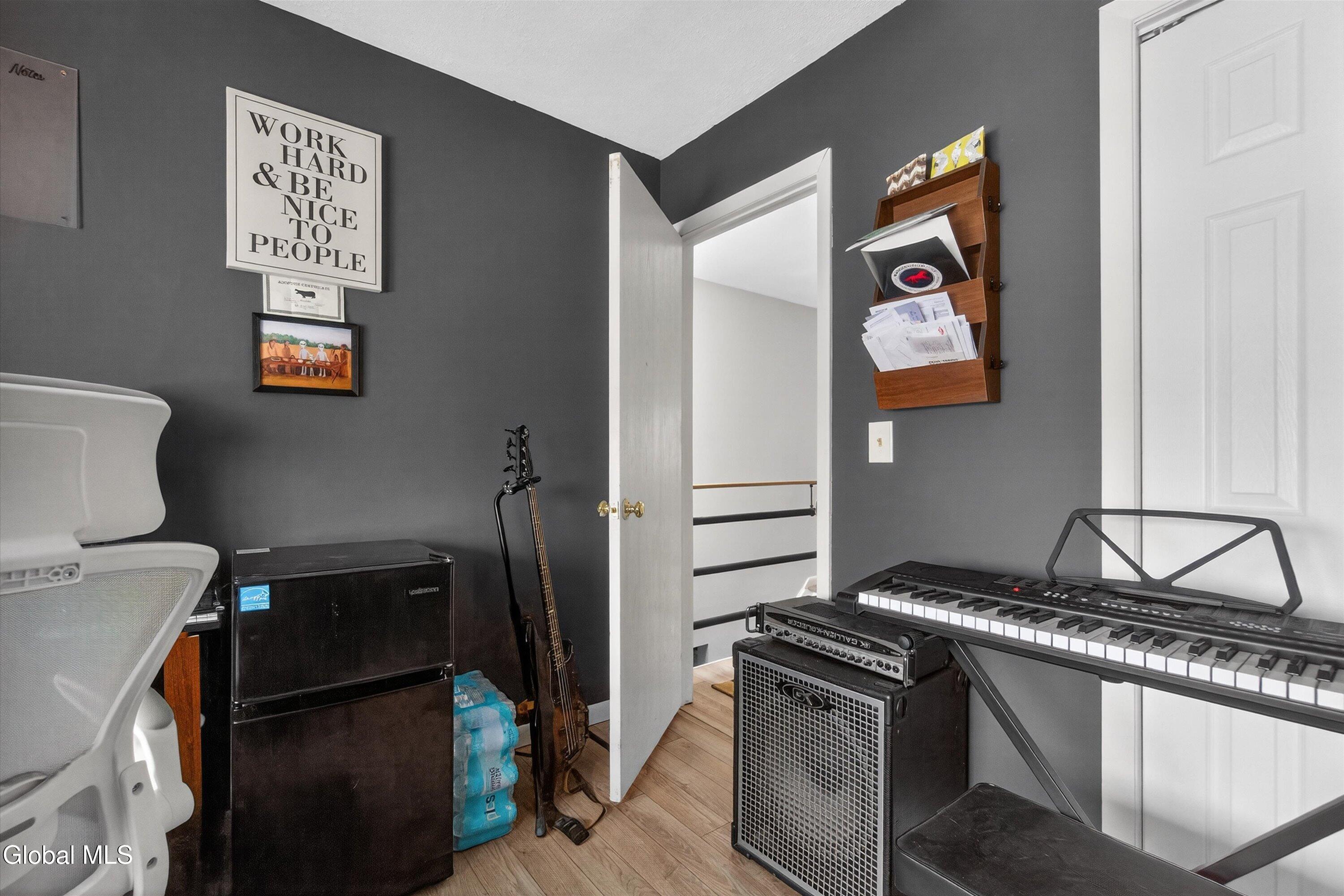 7 Cindy Way Cohoes NY 12047