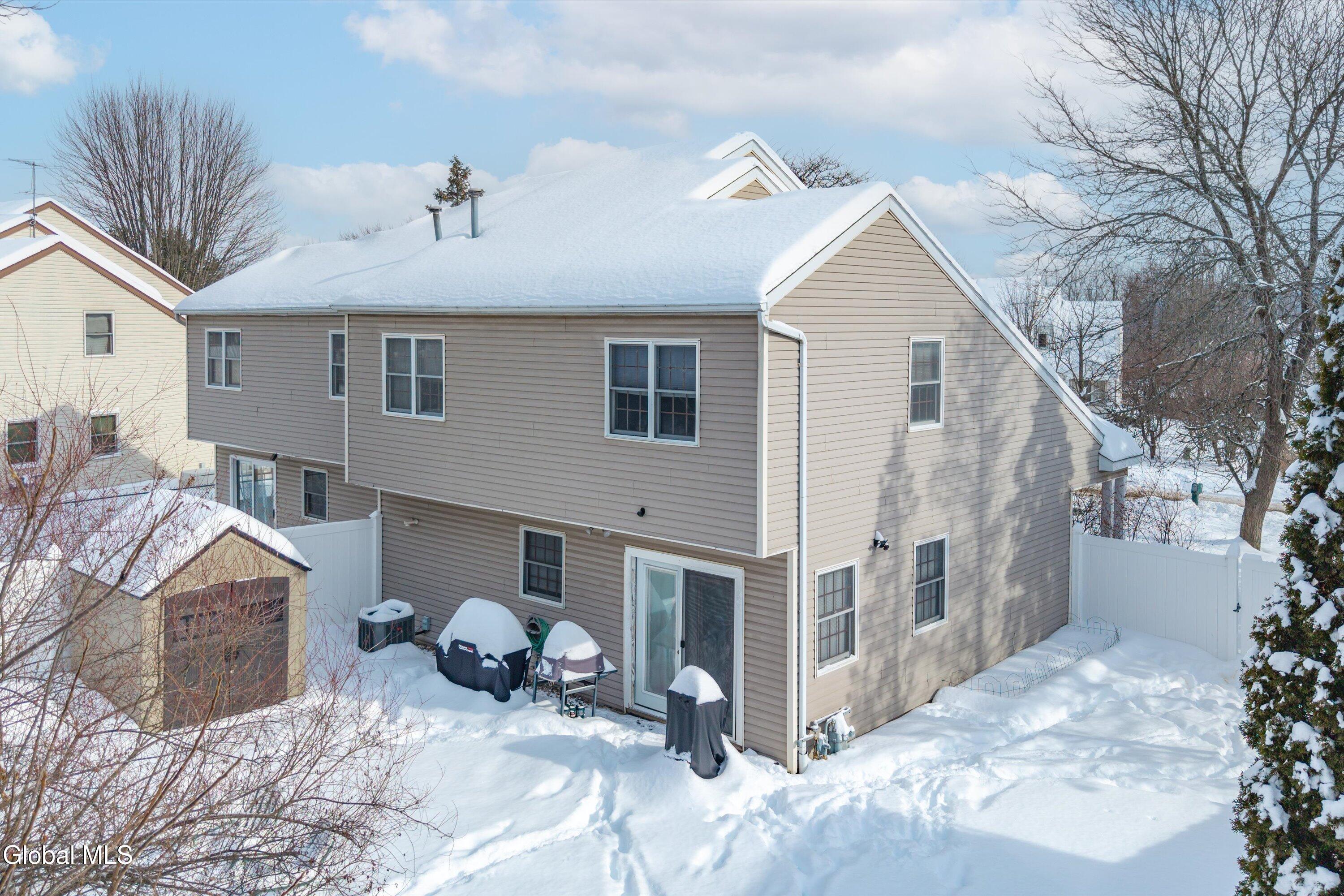 7 Cindy Way Cohoes NY 12047