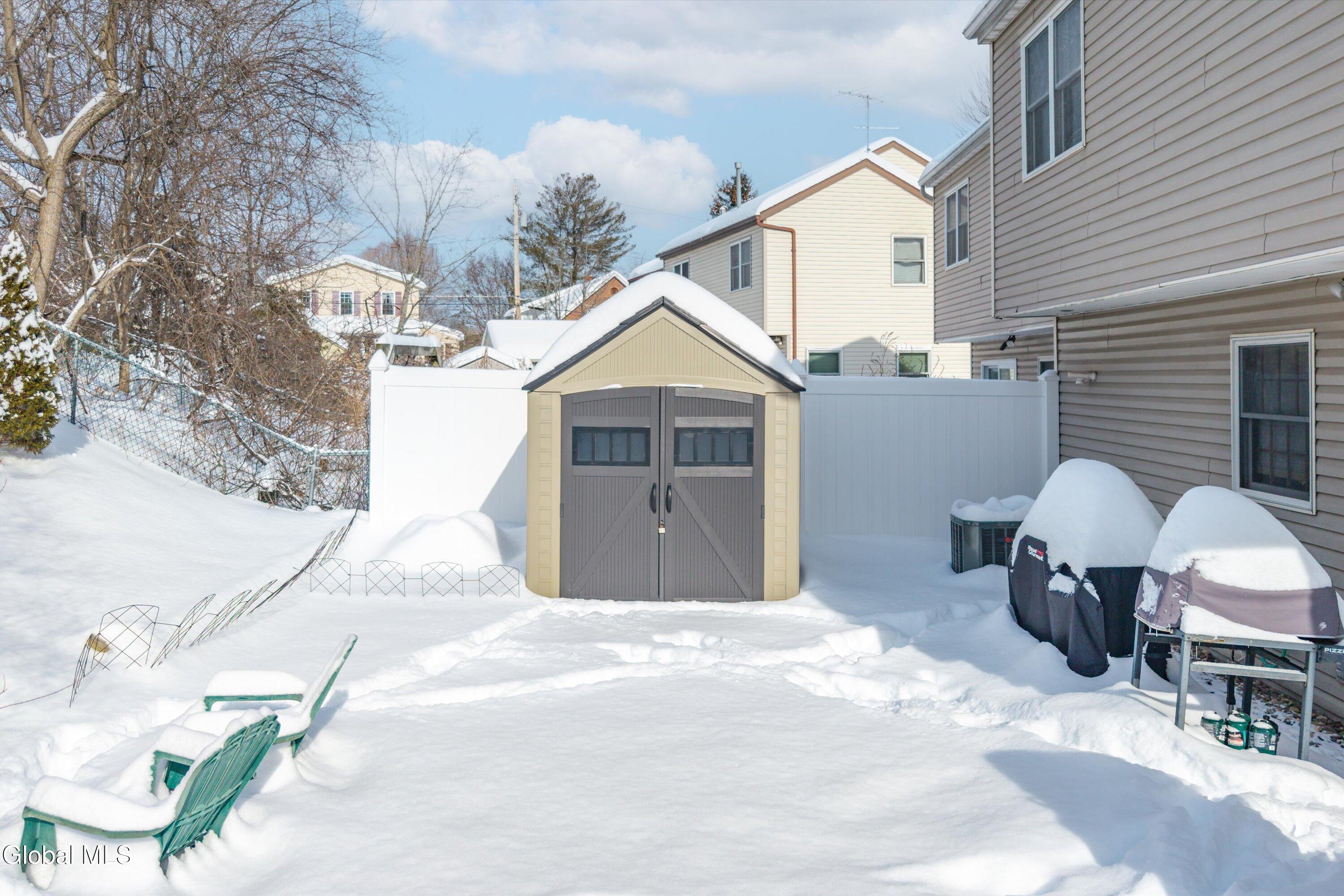 7 Cindy Way Cohoes NY 12047