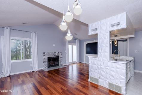 1976 Curry Road Rotterdam NY 12303