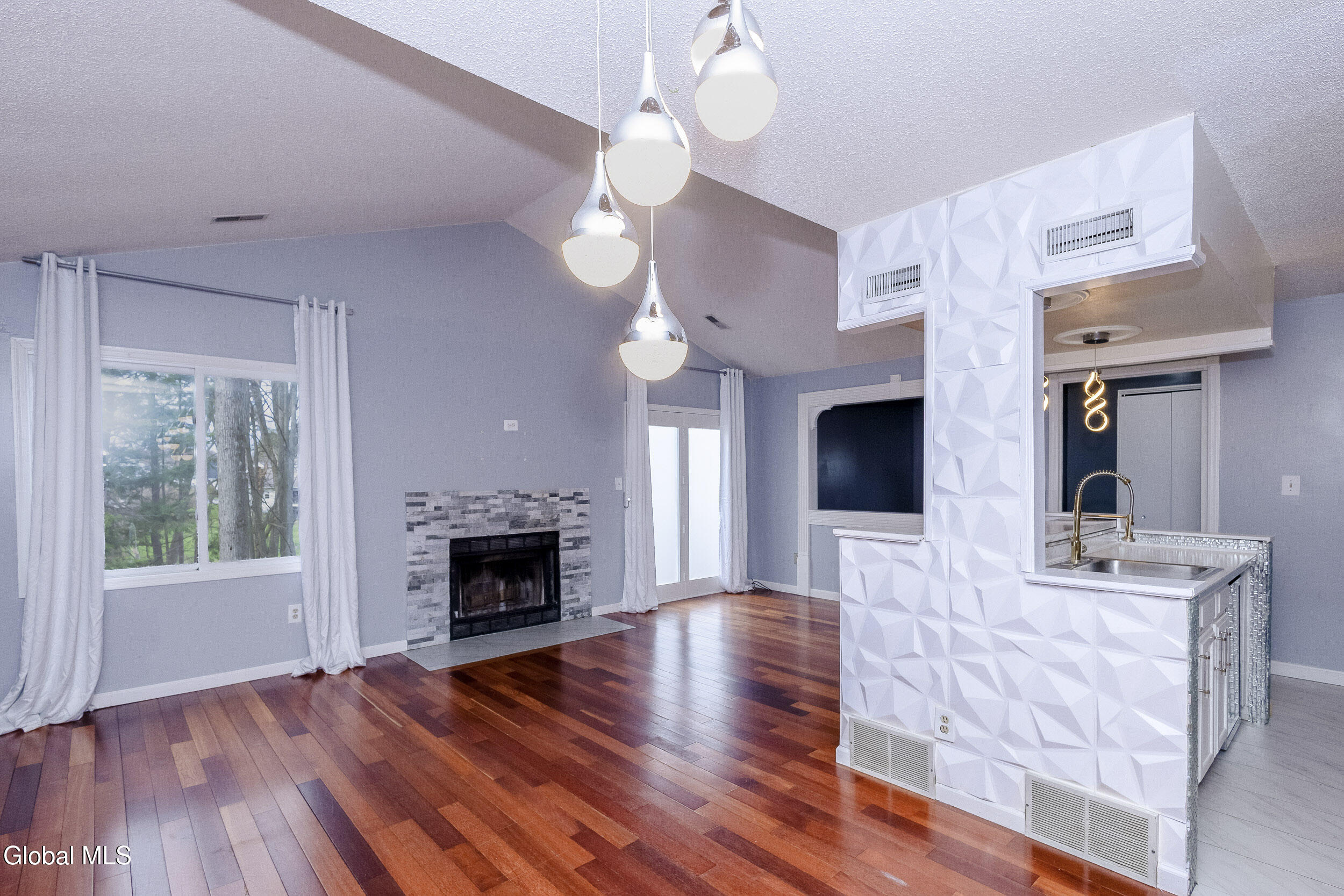 1976 Curry Road Rotterdam NY 12303