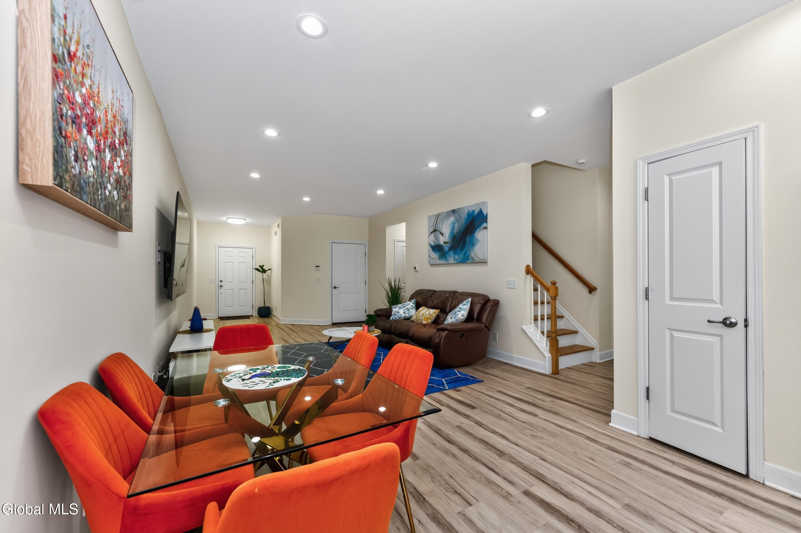 63 Hillard Lane Latham NY 12110