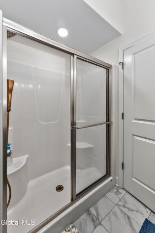63 Hillard Lane Latham NY 12110