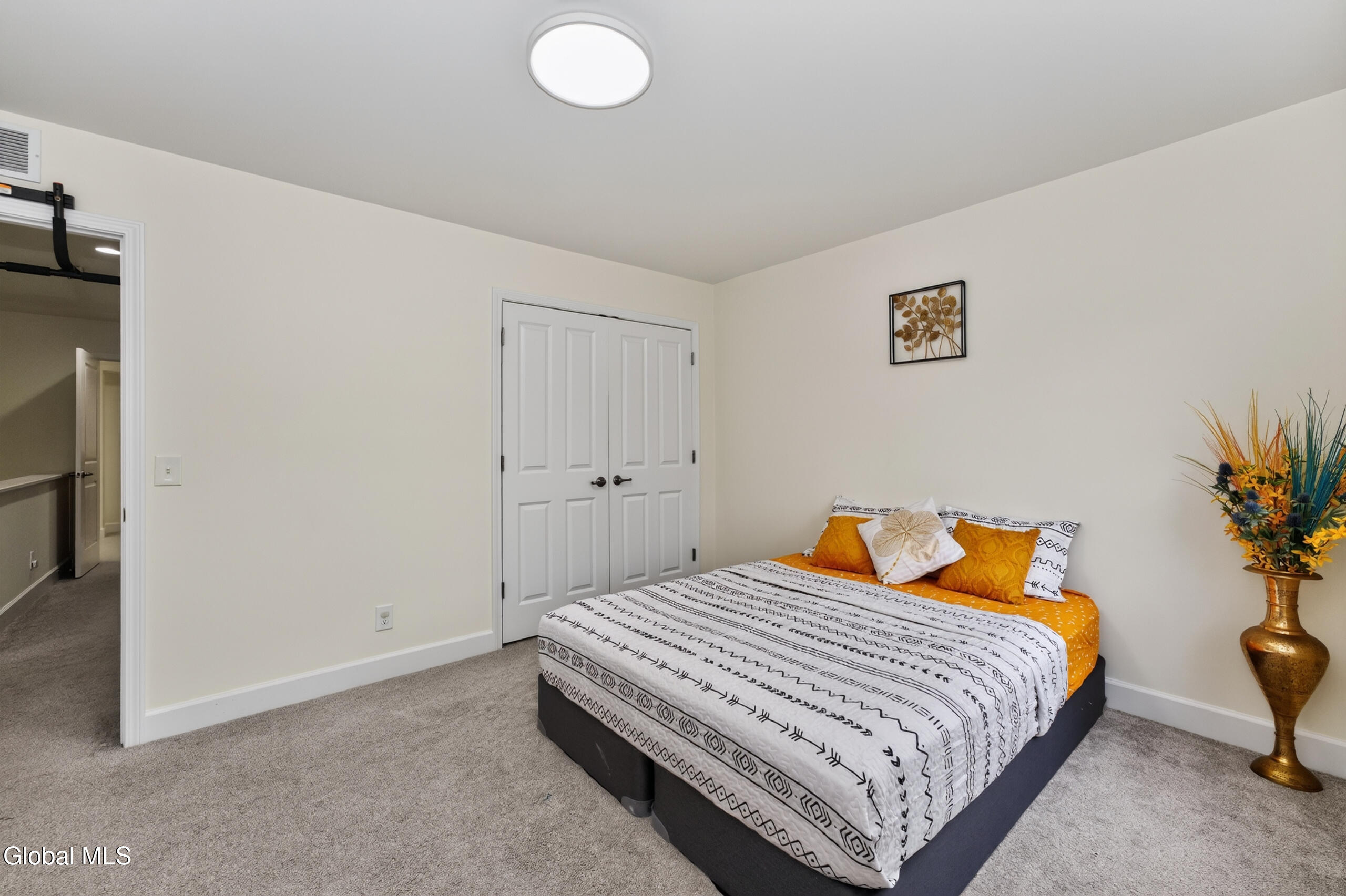63 Hillard Lane Latham NY 12110