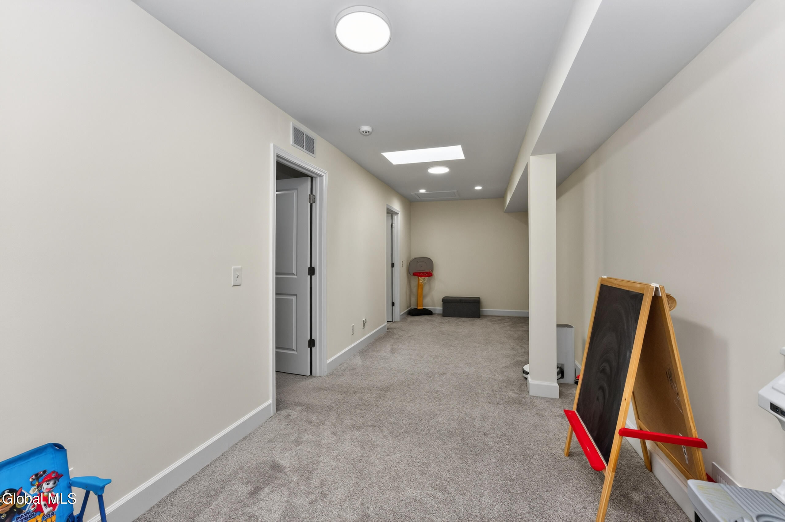 63 Hillard Lane Latham NY 12110