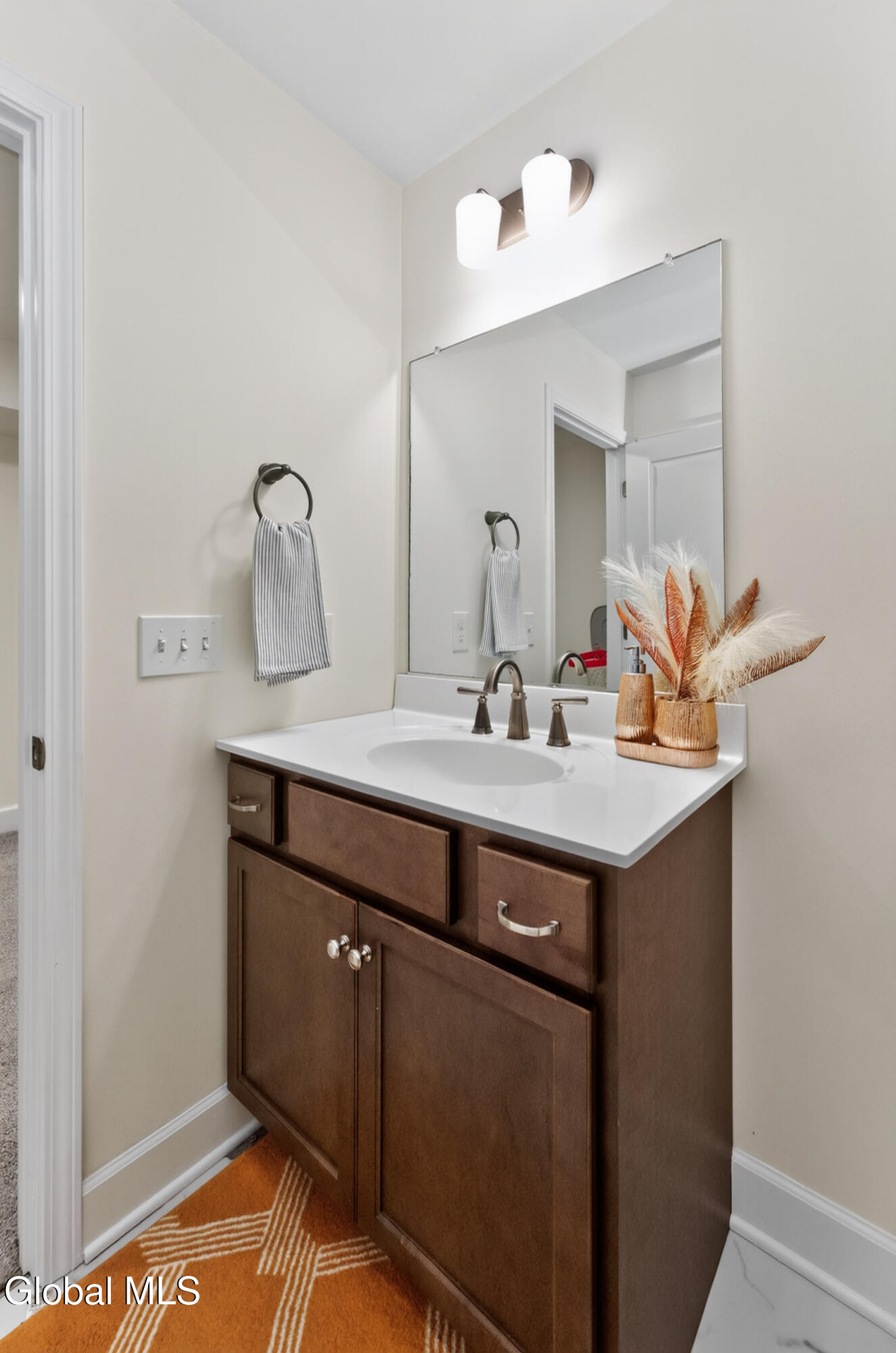 63 Hillard Lane Latham NY 12110
