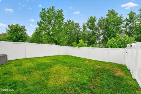63 Hillard Lane Latham NY 12110