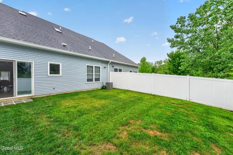 63 Hillard Lane Latham NY 12110