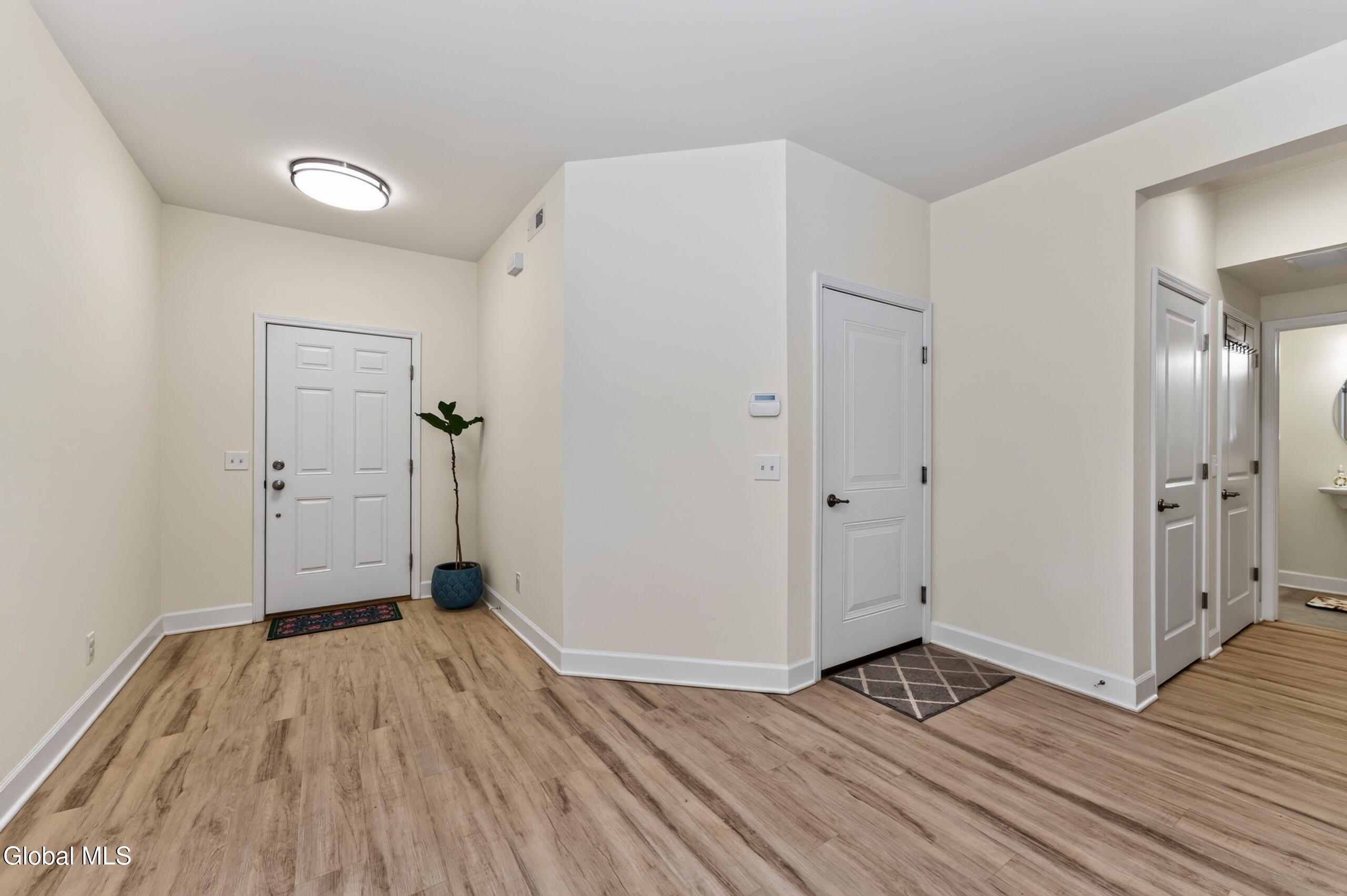63 Hillard Lane Latham NY 12110