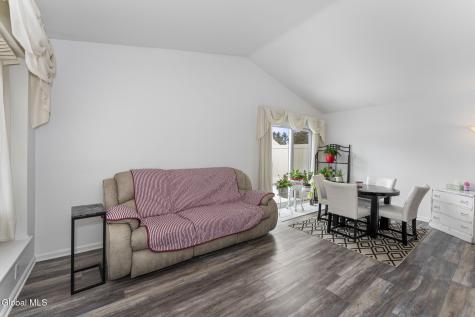 119 Fort Hunter Road Guilderland NY 12303