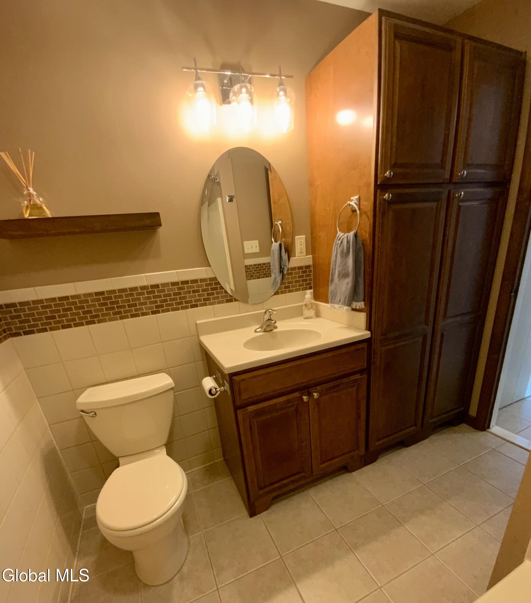 170 Cedarview Lane Watervliet NY 12189