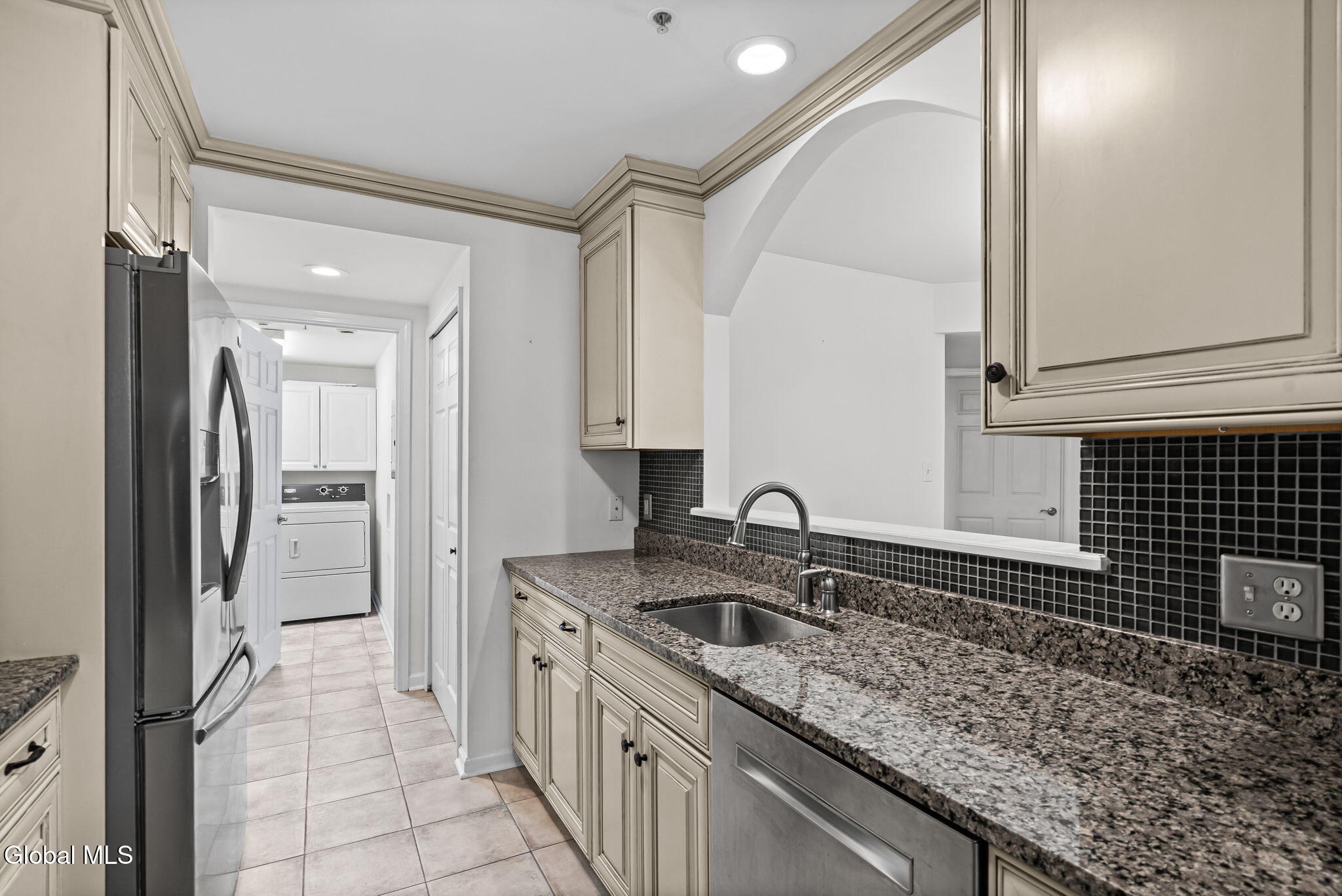 502 Mallards Pond Lane Schenectady NY 12303