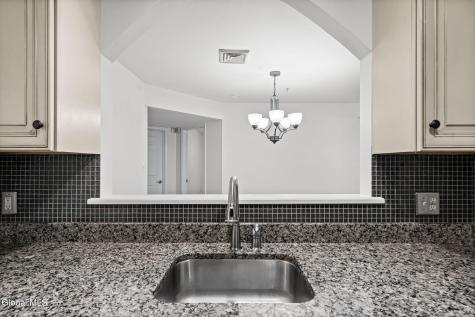 502 Mallards Pond Lane Schenectady NY 12303