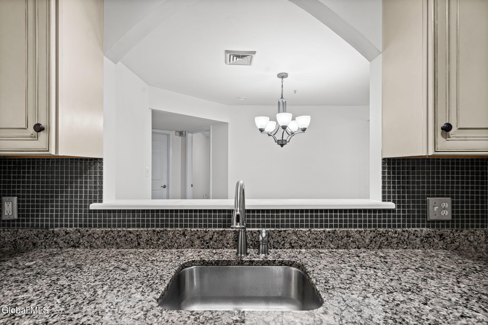502 Mallards Pond Lane Schenectady NY 12303