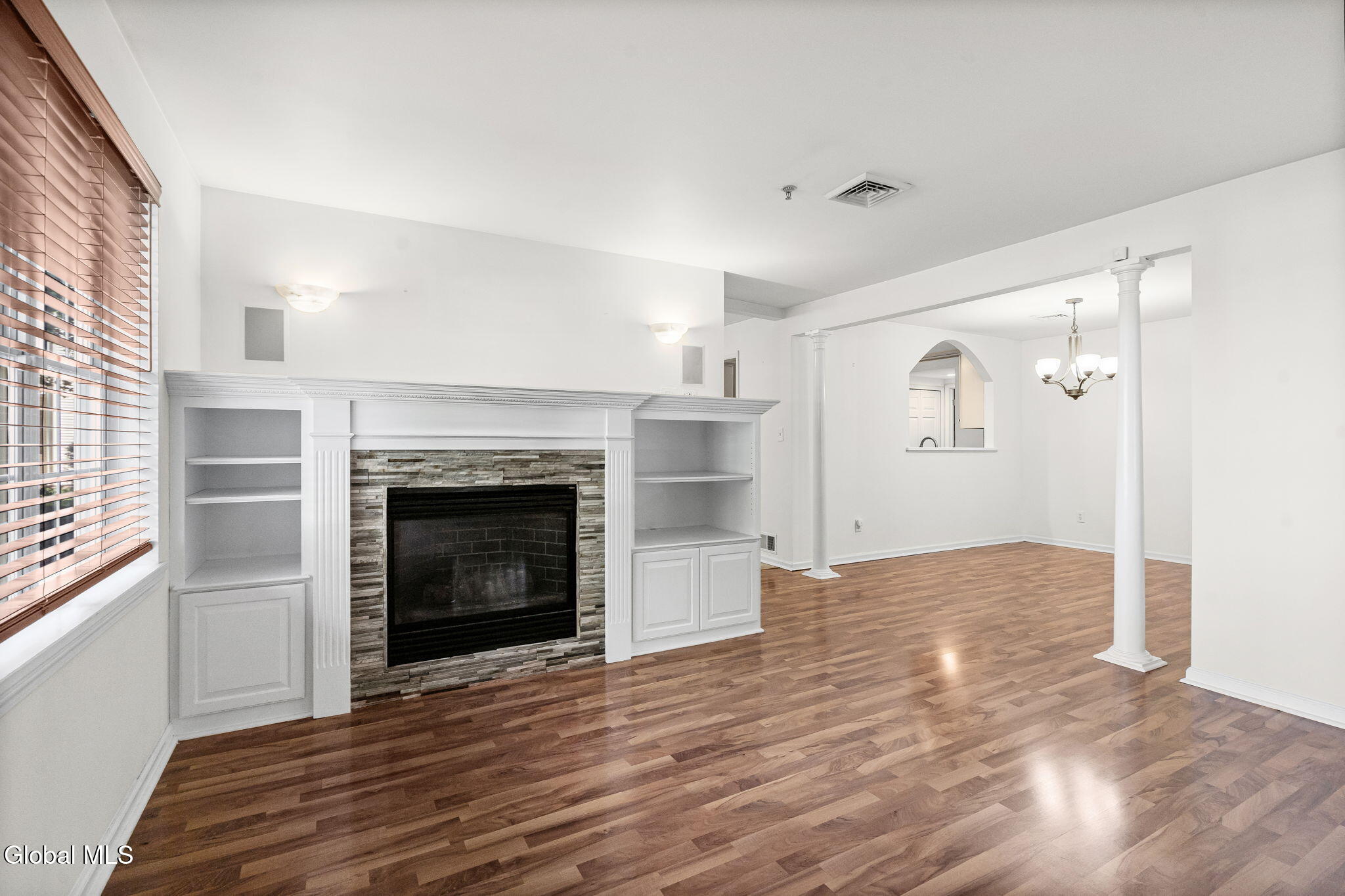 502 Mallards Pond Lane Schenectady NY 12303