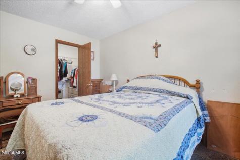 22 Cromwell Drive Halfmoon NY 12065