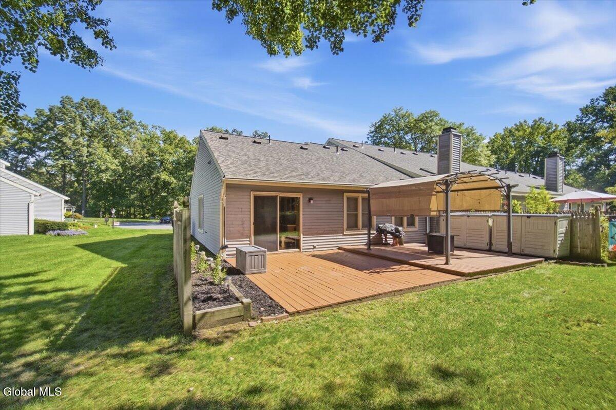22 Cromwell Drive Halfmoon NY 12065