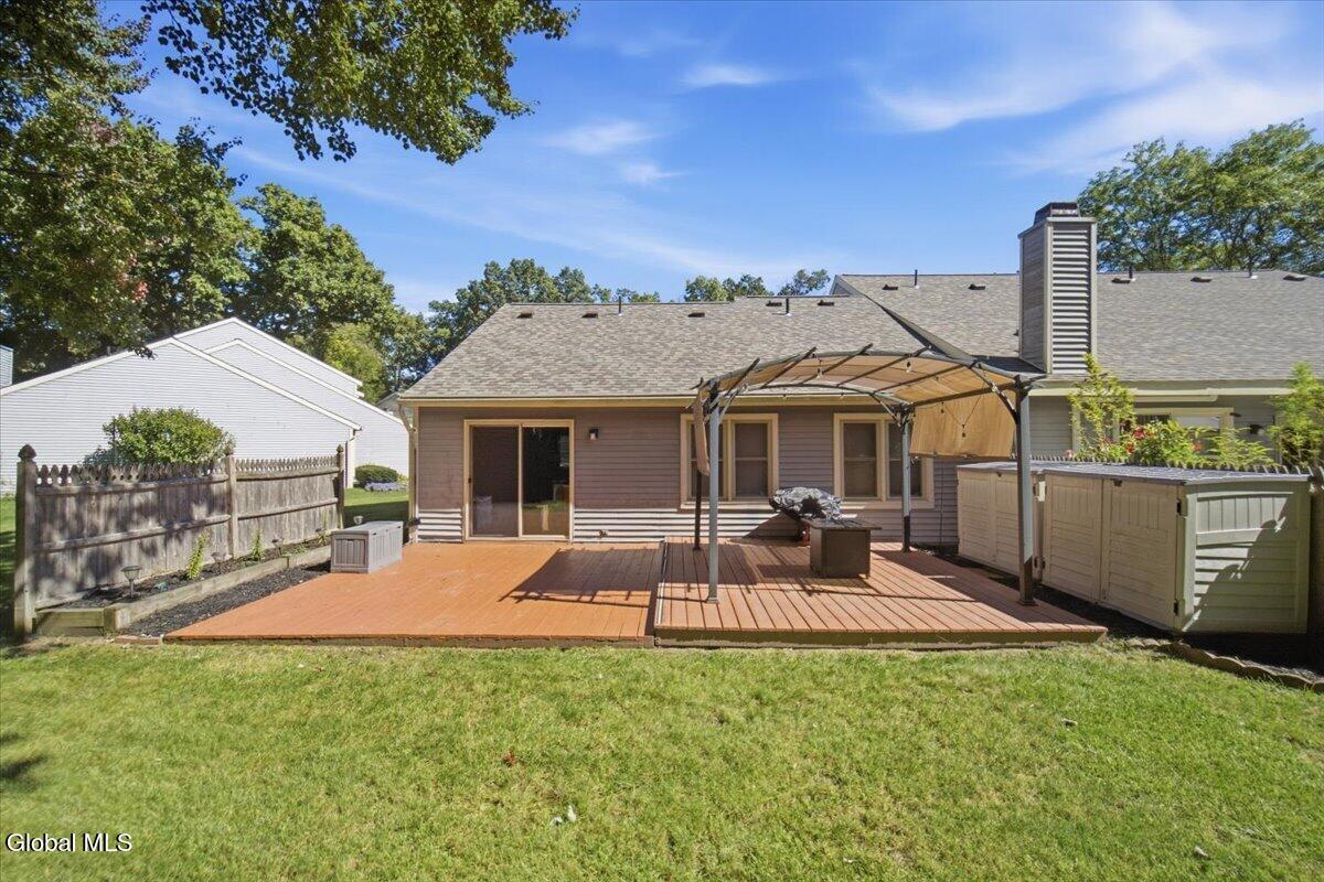 22 Cromwell Drive Halfmoon NY 12065
