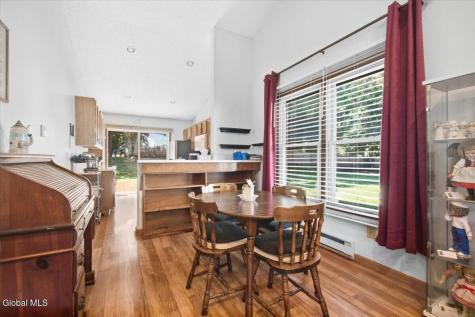 22 Cromwell Drive Halfmoon NY 12065