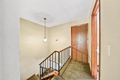 10 Flintlock Lane Halfmoon NY 12065