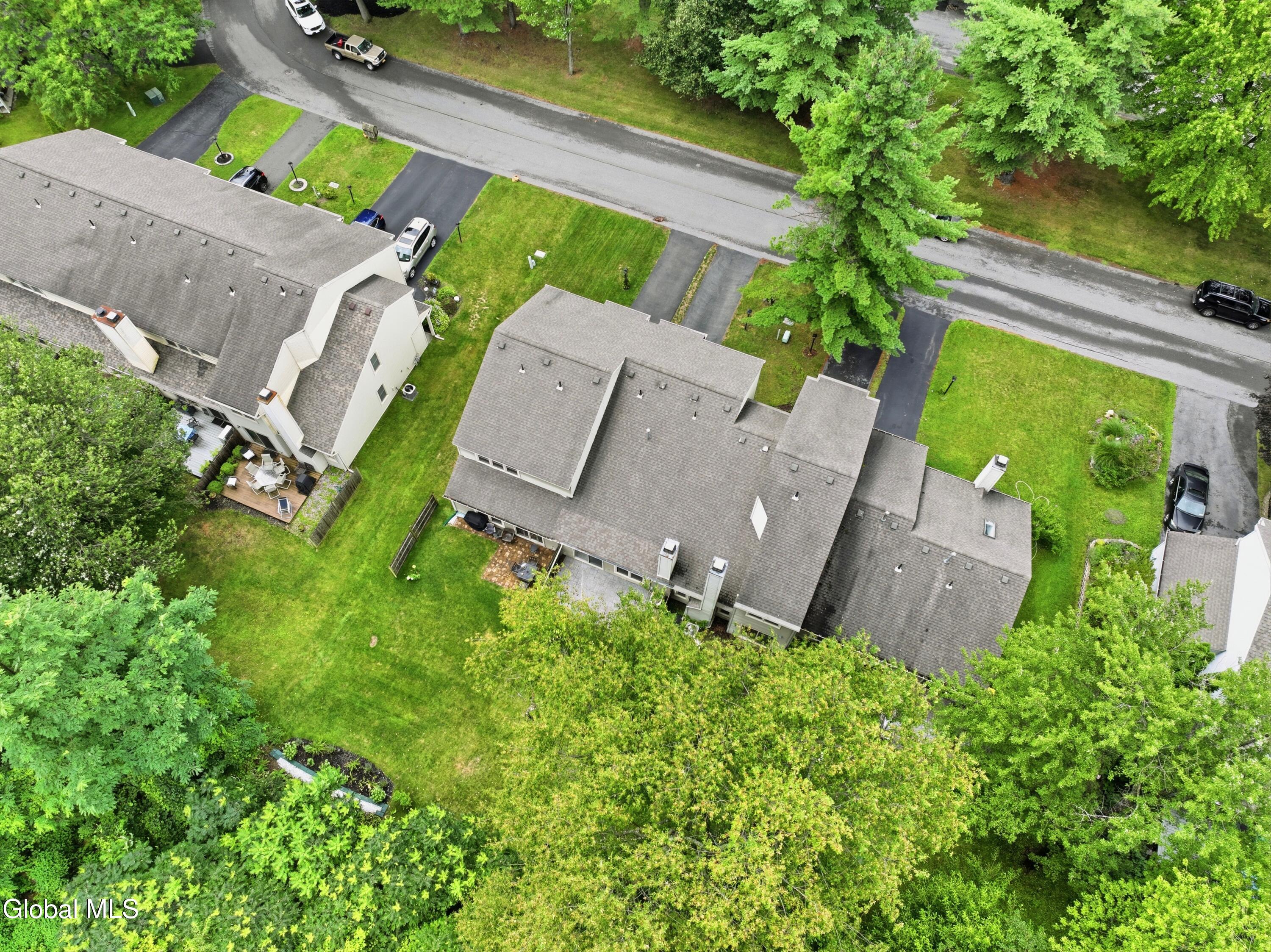 10 Flintlock Lane Halfmoon NY 12065