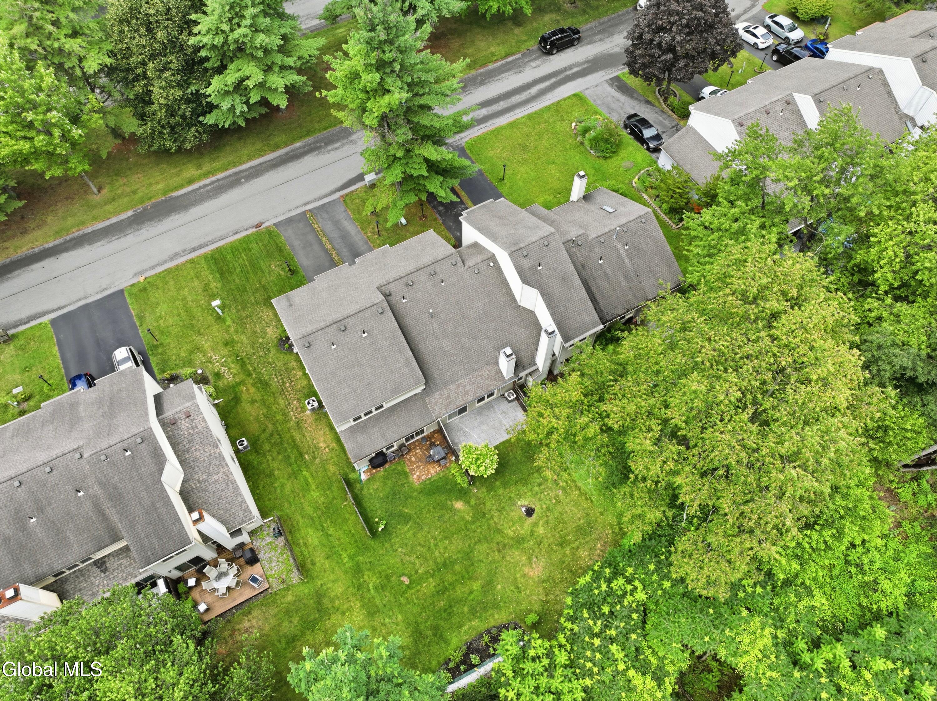 10 Flintlock Lane Halfmoon NY 12065