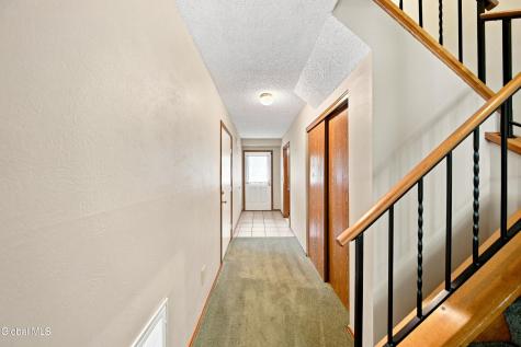 10 Flintlock Lane Halfmoon NY 12065