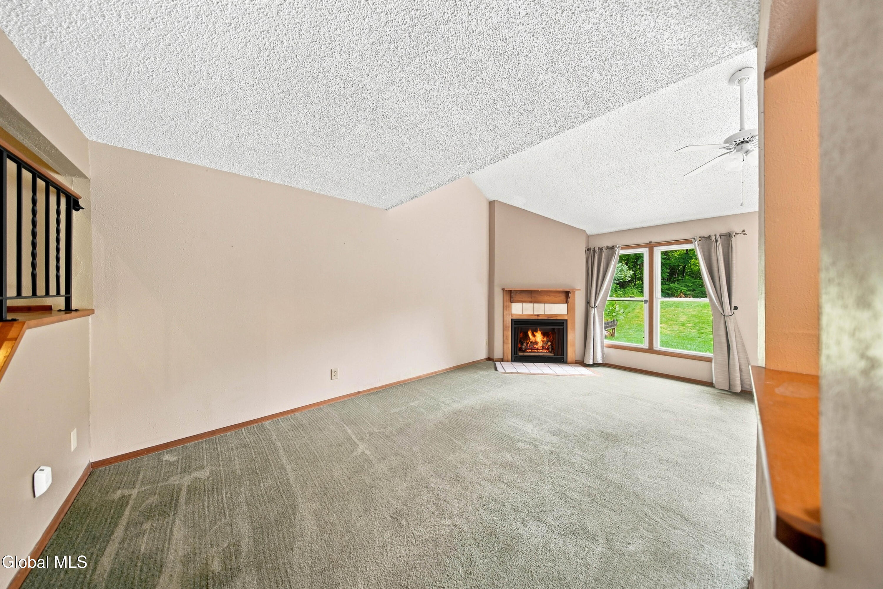 10 Flintlock Lane Halfmoon NY 12065