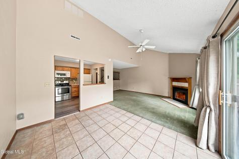10 Flintlock Lane Halfmoon NY 12065