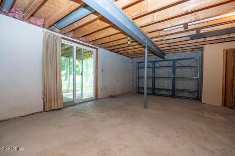 73 Velina Drive Albany NY 12203