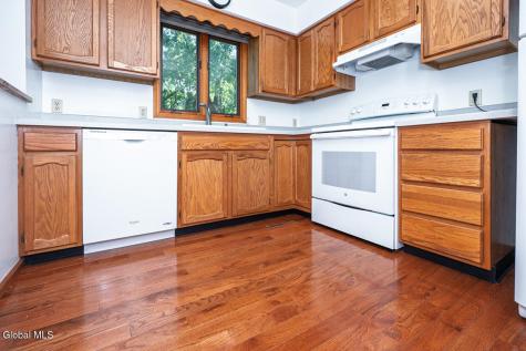 73 Velina Drive Albany NY 12203
