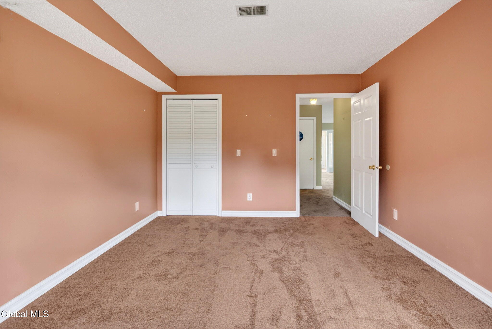 11 Beach Court Saratoga Springs NY 12866