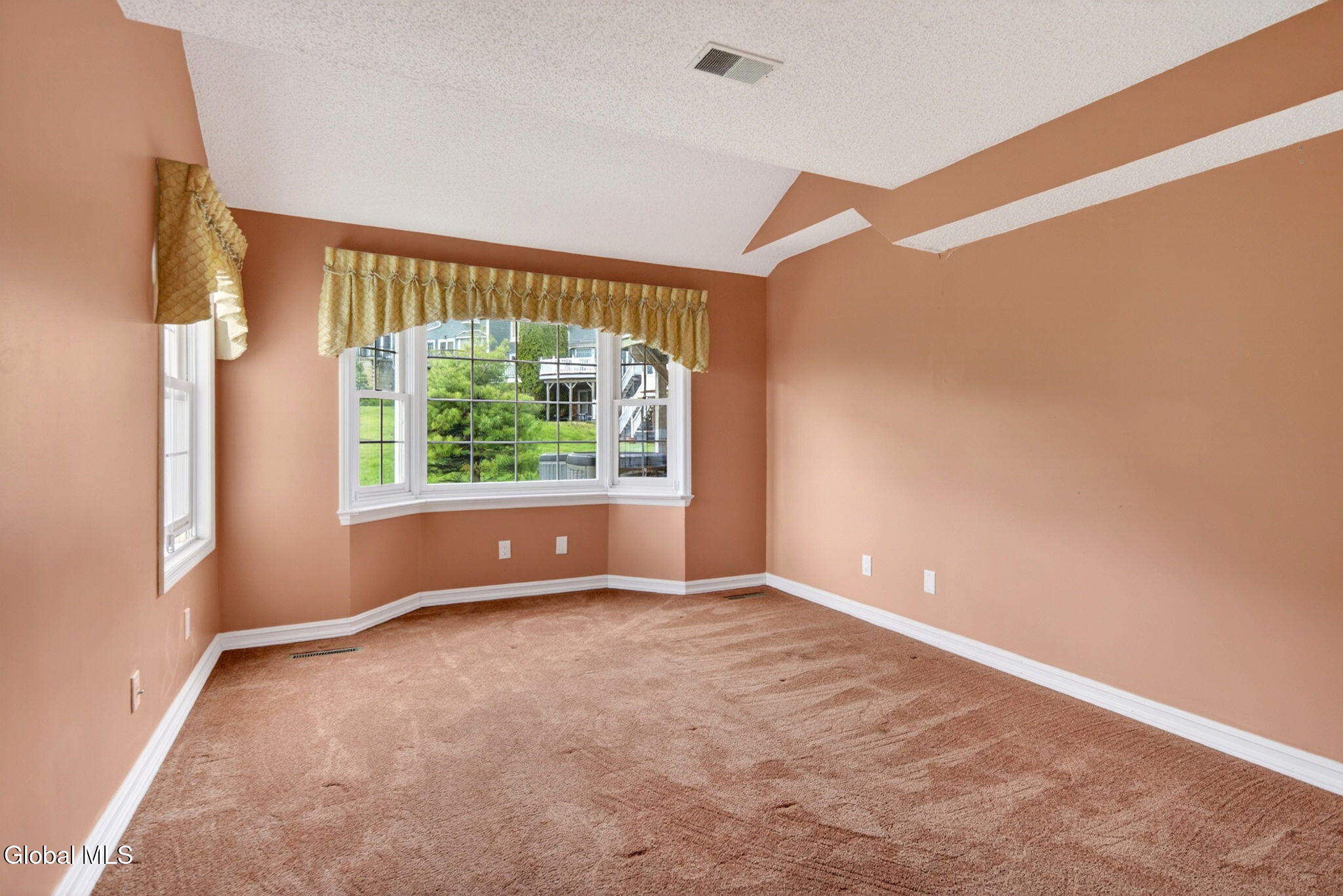 11 Beach Court Saratoga Springs NY 12866