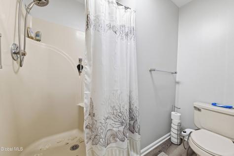 173 Killarney Drive Niskayuna NY 12309