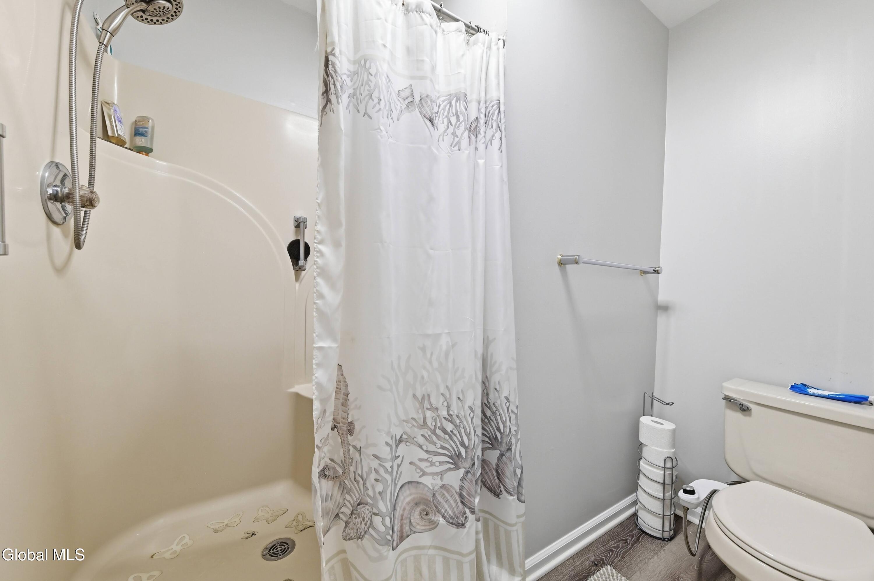 173 Killarney Drive Niskayuna NY 12309