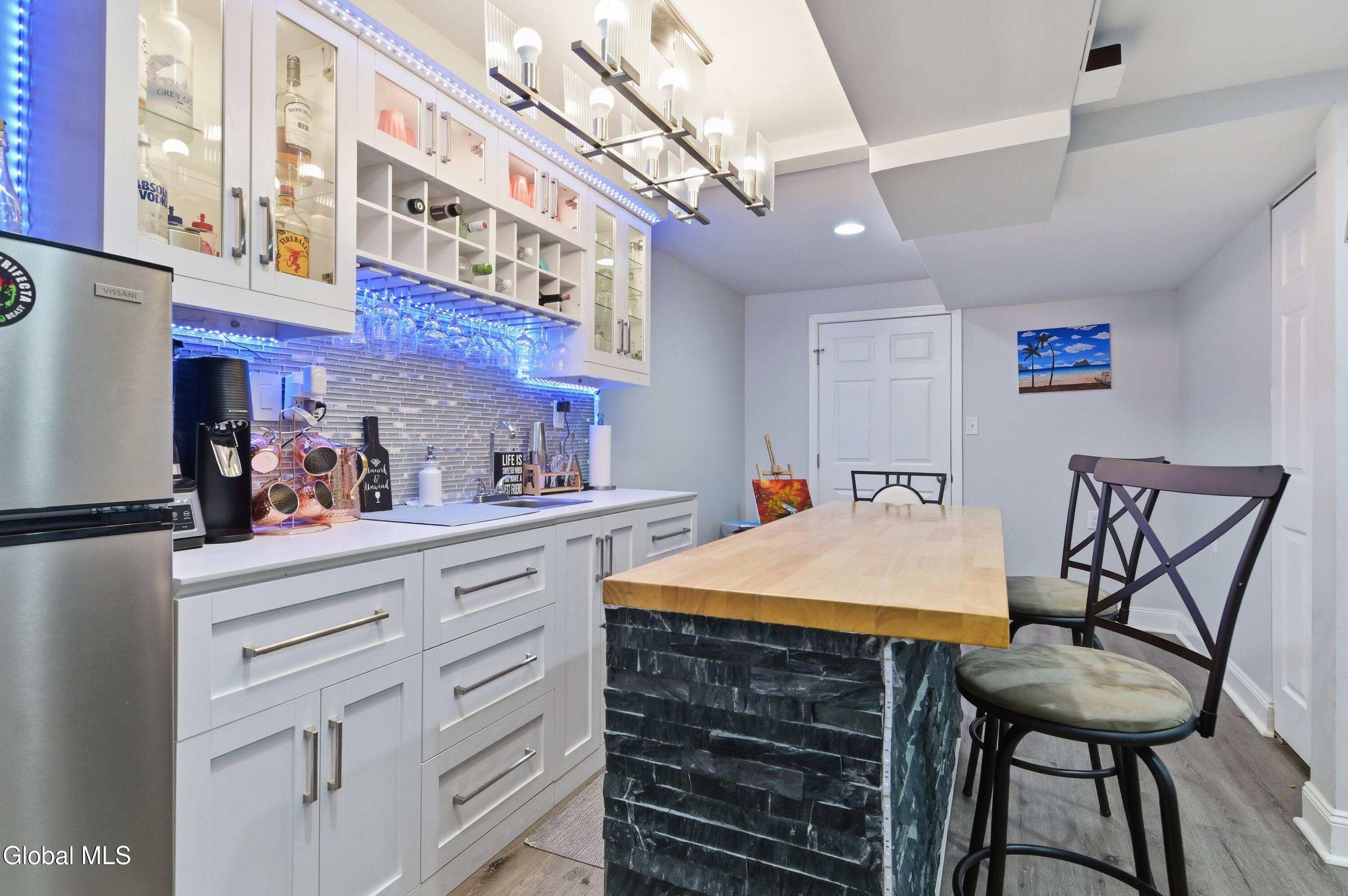 173 Killarney Drive Niskayuna NY 12309