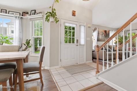 173 Killarney Drive Niskayuna NY 12309