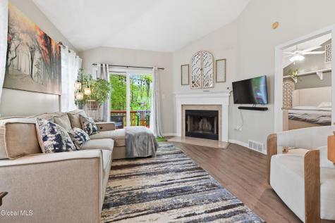 173 Killarney Drive Niskayuna NY 12309